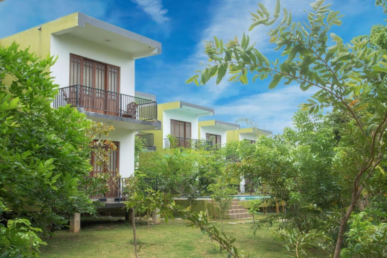 Hotel Golden Ray Дамбулла Екстер'єр фото