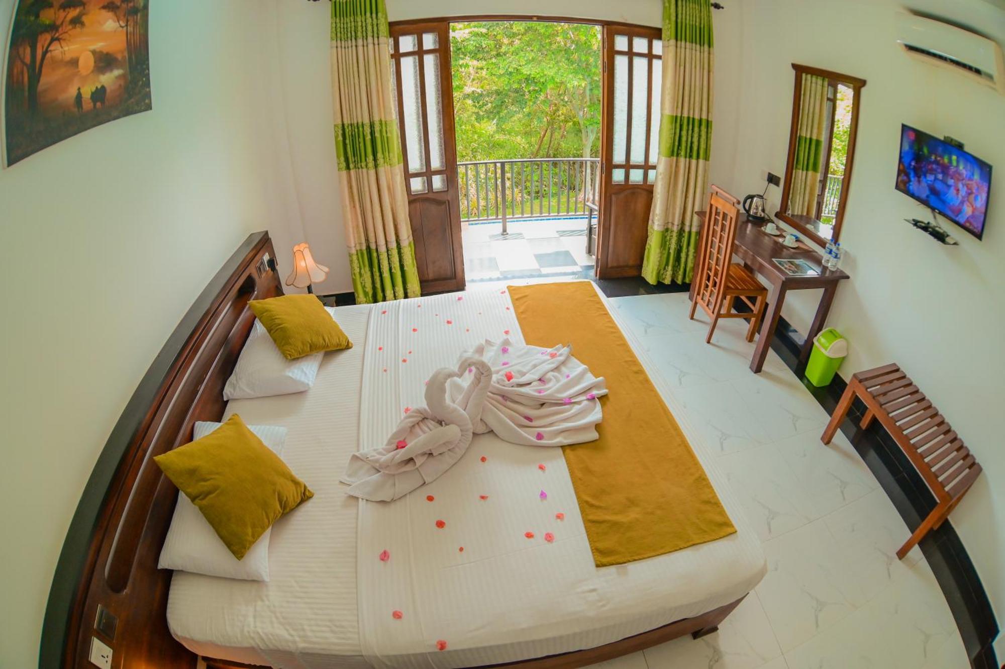 Hotel Golden Ray Дамбулла Екстер'єр фото